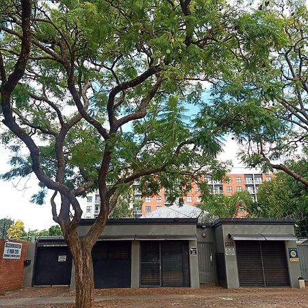 Accommodation@Park1285 Pretoria Ngoại thất bức ảnh