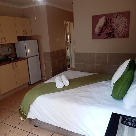 Accommodation@Park1285 Pretoria Ngoại thất bức ảnh