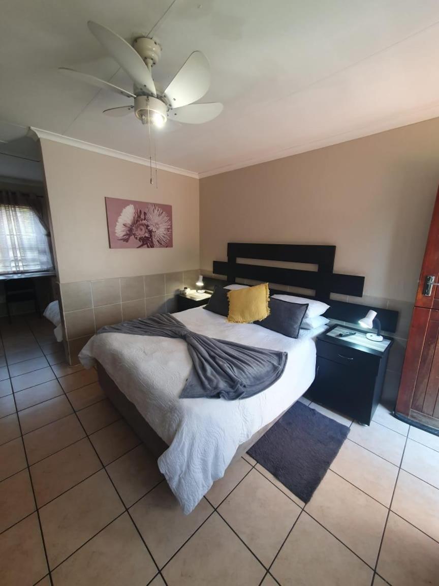 Accommodation@Park1285 Pretoria Ngoại thất bức ảnh